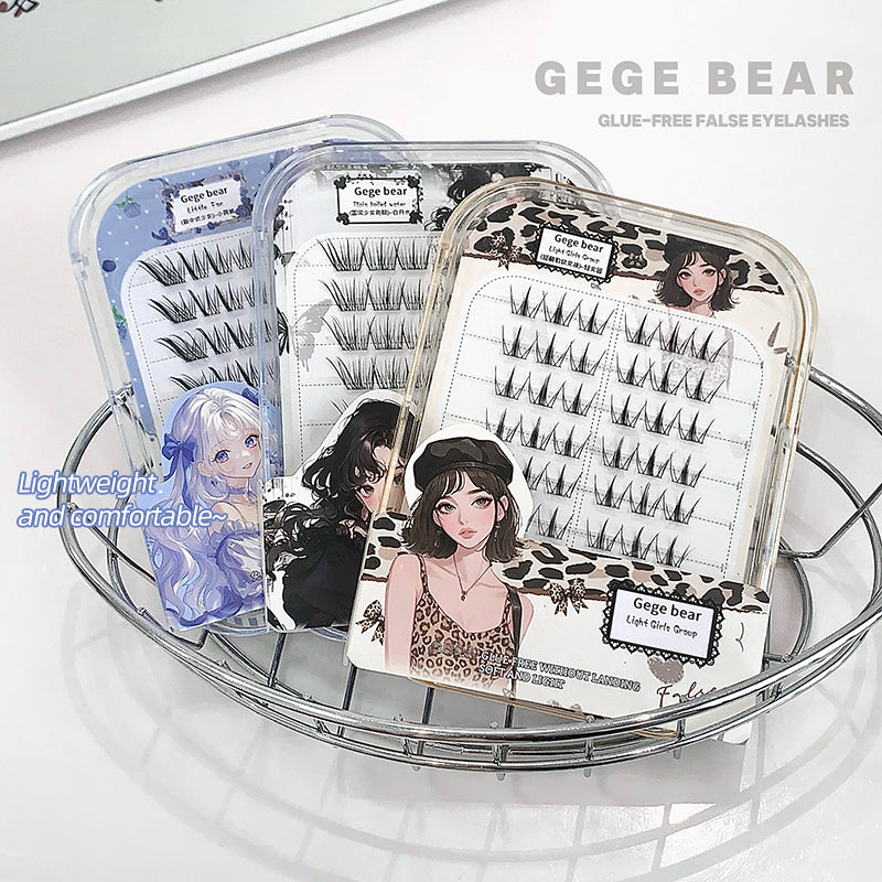 GEGE BEAR false eyelashes packaging with illustrations on a white background