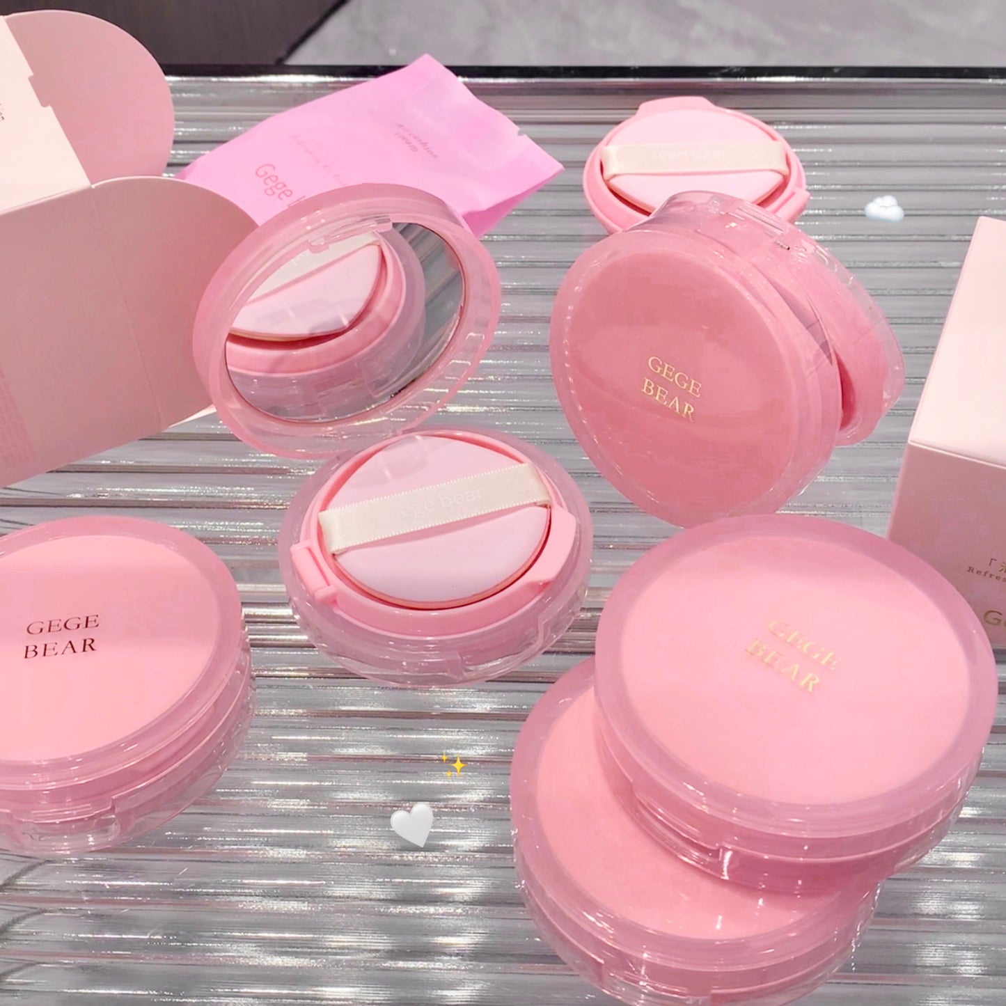 Gege Bear Refreshing Air Cushion Foundation