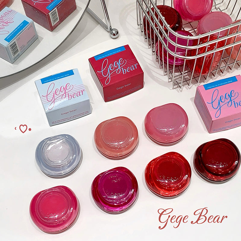Gege Bear cosmetic products including boxes and containers on a white surface.