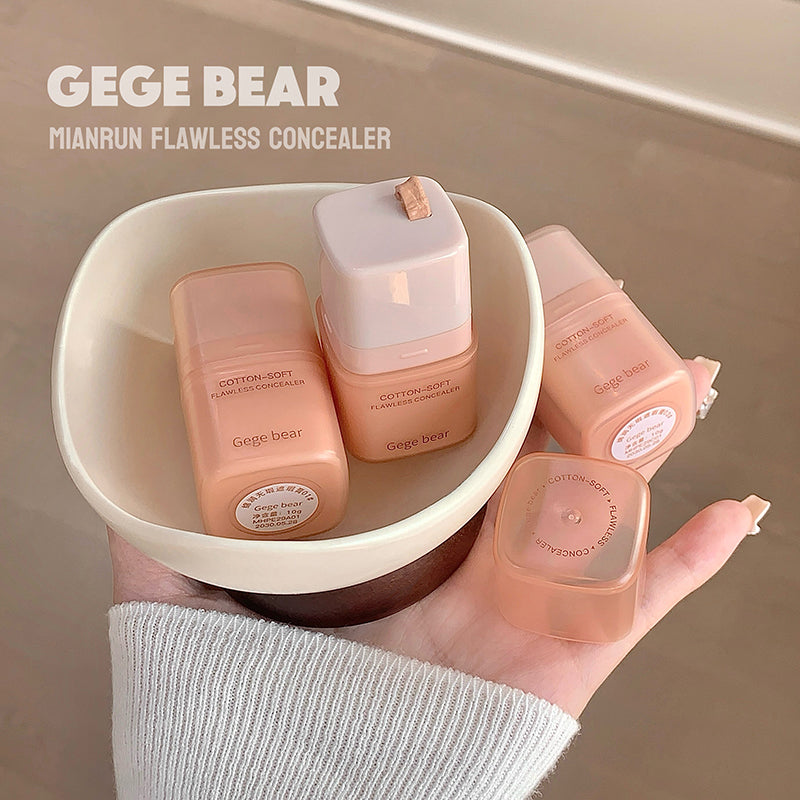 GEGE BEAR Mianrun Flawless Concealer bottles in a bowl held by a person.