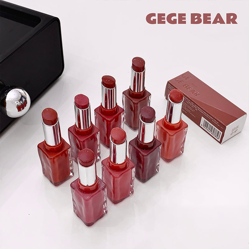 Red nail polish bottles with a black box and 'GEGE BEAR' branding on a white background