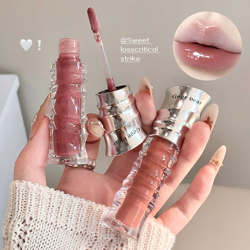 Lip gloss with packaging held by a hand, close-up of lips wearing the product, and brand name 'Gege' visible.